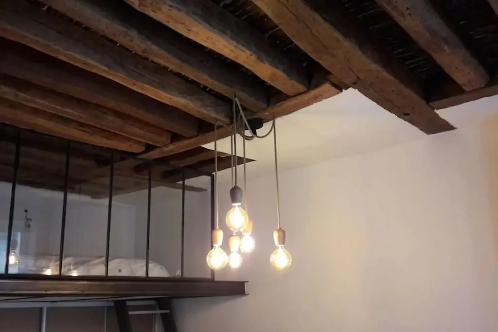 Bel Appartement Parisien, Typique Du Marais فرنسا