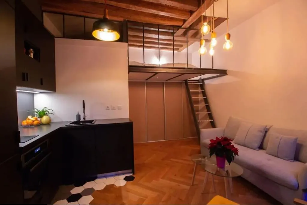 Bel Appartement Parisien, Typique Du Marais 0*, Paris Frankreich